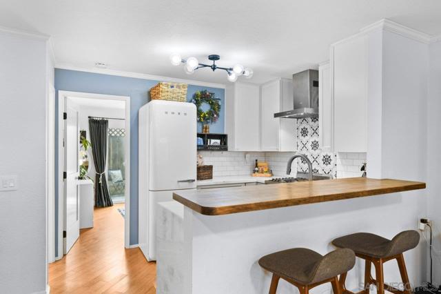 4320 Mentone St, San Diego CA: https://media.crmls.org/mediaz/ac18f915-742b-4a5b-997d-2d3dc083582b.jpg
