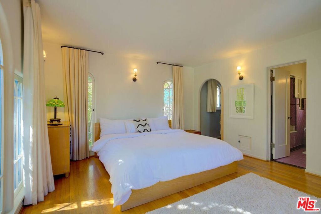 MLS #25542073 img 26