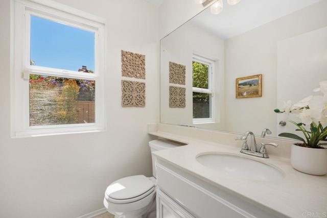 1766 Mount Way, Vista CA: https://media.crmls.org/mediaz/ac1a01cc-8c9e-4c35-a6b1-44c57c73c2f1.jpg