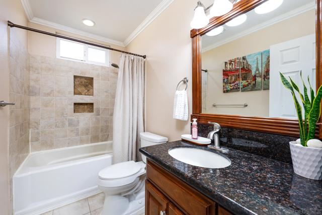 Image 27 of 52 For 8301 Blossom Hill Dr