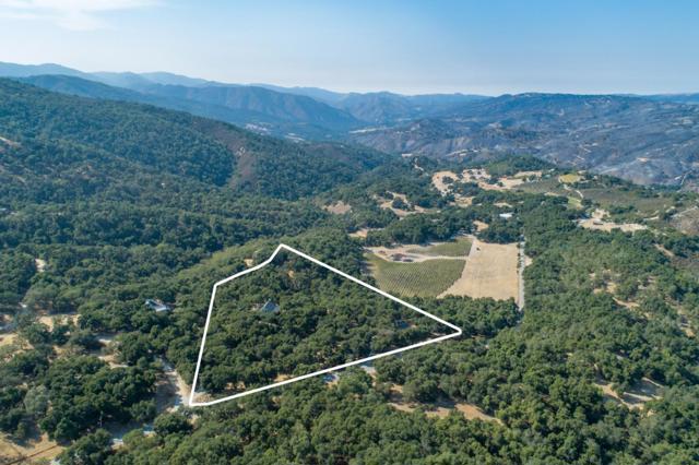 21900 Parrott Ranch Road, Carmel Valley CA: https://media.crmls.org/mediaz/ac1a275b-ae79-4663-9a44-894a2417c144.jpg