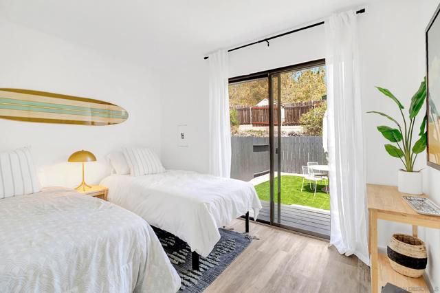 3854 56 Via Del Mar, San Diego CA: https://media.crmls.org/mediaz/ac1a8c28-da33-4e65-a556-a53c4ae00f19.jpg