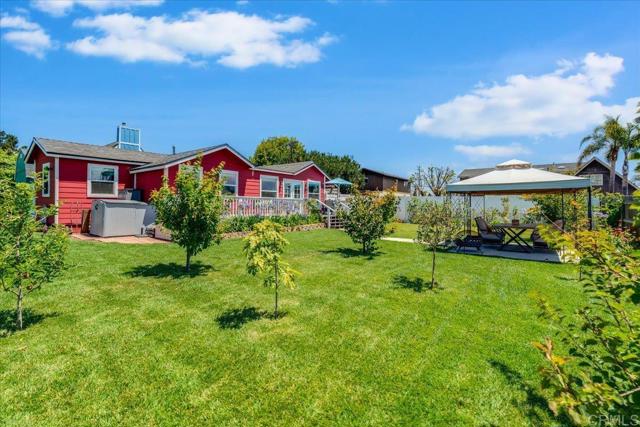 1354 Lazy Lane, Oceano CA: https://media.crmls.org/mediaz/ac1ad696-6029-4e76-8170-f1aca441d949.jpg