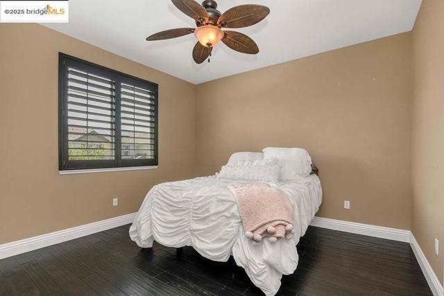 8065 Westport Circle, Discovery Bay CA: https://media.crmls.org/mediaz/ac1c3f49-1d7c-47b0-9ff2-9288ce351f5b.jpg