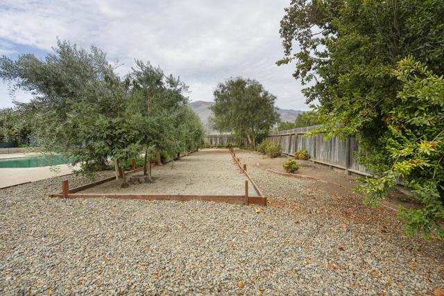 43002 Arroyo Seco Road, Soledad CA: https://media.crmls.org/mediaz/ac1e47b3-7001-4c18-ad6d-2c64f0330c42.jpg