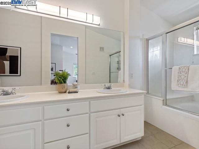 130 Sutter Creek Ln, San Ramon CA: https://media.crmls.org/mediaz/ac1e60a5-92de-46a5-9b07-edfcf5e73d7d.jpg