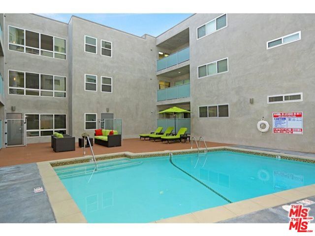 11657 Chenault Street, Los Angeles CA: https://media.crmls.org/mediaz/ac1f64c6-02b9-46d9-84d0-6fd06c219b64.jpg