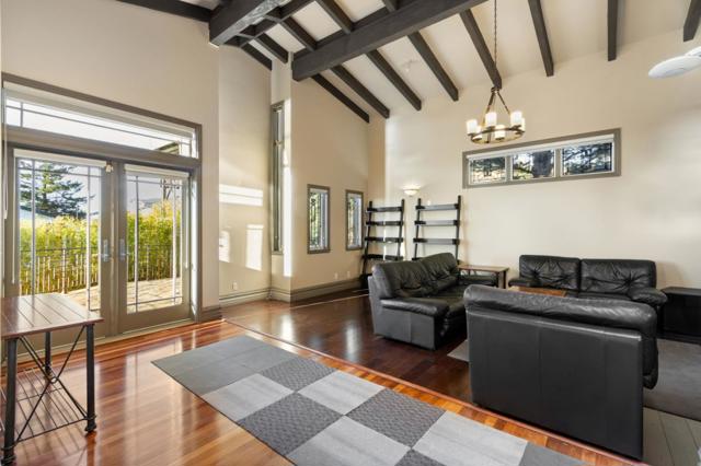 107 Dolphine Avenue, El Granada CA: https://media.crmls.org/mediaz/ac208401-34f1-40a0-96be-480ff340ce14.jpg