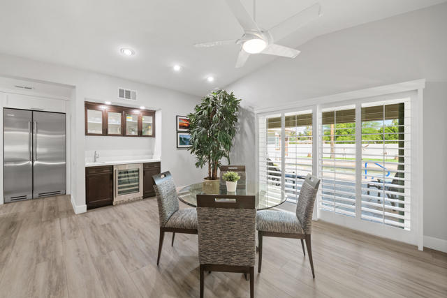39060 Kilimanjaro Court, Palm Desert CA: https://media.crmls.org/mediaz/ac208b32-e3a6-4170-8e0d-b28e8eec6ff6.jpg