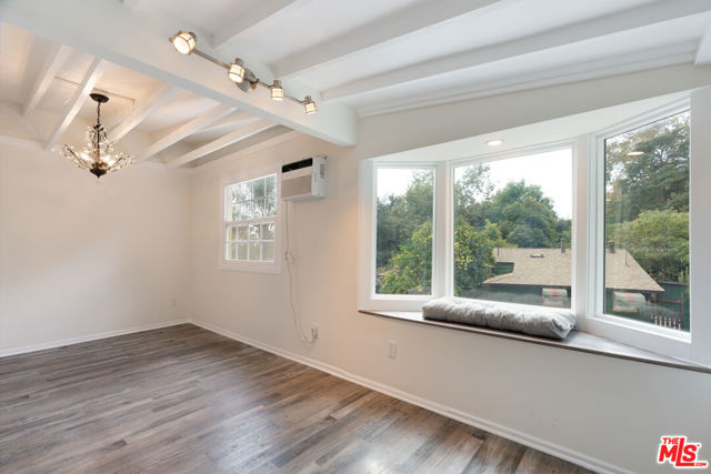 483 Sturtevant Drive, Sierra Madre CA: https://media.crmls.org/mediaz/ac210d7e-c769-4e3f-adff-5af82c22971b.jpg