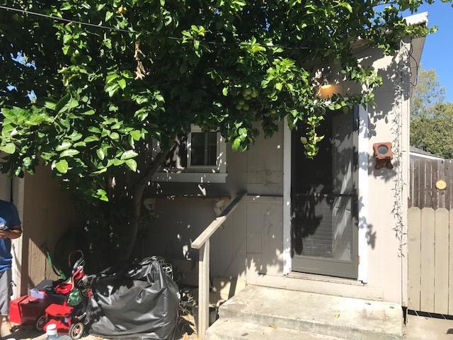 30 Boston Avenue, San Jose CA: https://media.crmls.org/mediaz/ac22bc8f-bb56-442c-a301-a4e564ee9e2e.jpg