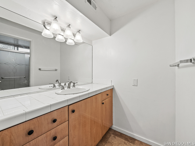 5949 Alleghany ST, San Diego CA: https://media.crmls.org/mediaz/ac23ebcf-f3e1-49e6-951d-4dd22669fdbe.jpg