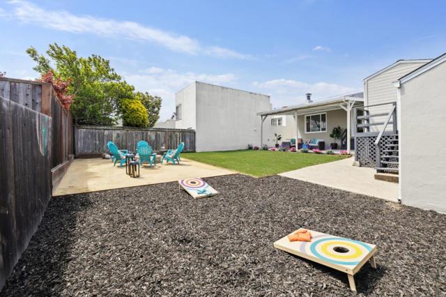 432 Cypress Avenue, San Bruno CA: https://media.crmls.org/mediaz/ac249884-84ca-4707-840a-3dffb5155508.jpg