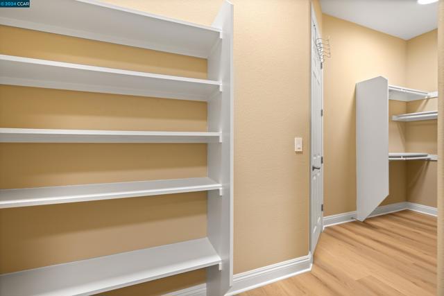 8702 Pasatiempo Circle, Roseville CA: https://media.crmls.org/mediaz/ac25690e-65ac-4f2f-9be4-c49620088042.jpg