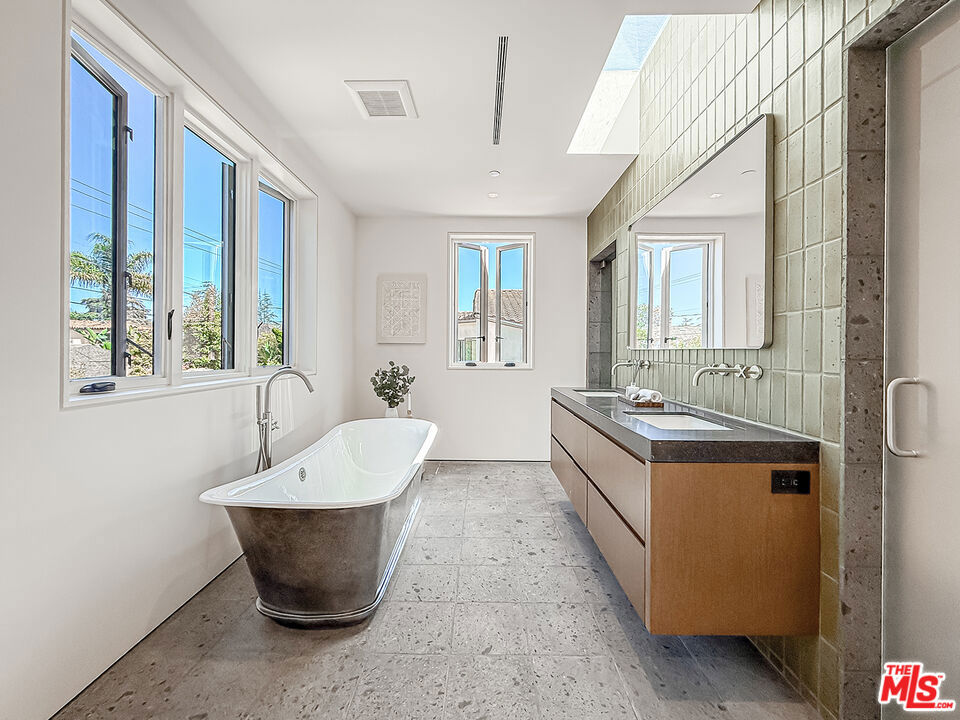 MLS #26864327 image #57
