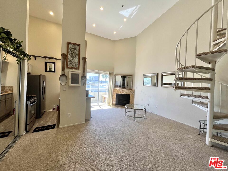 MLS #25577585 img 31