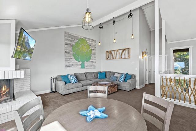 116 Monterey Dunes Way, Moss Landing CA: https://media.crmls.org/mediaz/ac287701-dbf0-4d4e-bd84-ea0ae5c1ddc3.jpg
