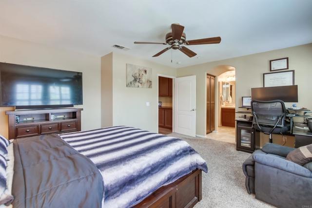 Detail Gallery Image 22 of 57 For 2174 Desert Hare Ct #105,  Chula Vista,  CA 91915 - 3 Beds | 2/1 Baths
