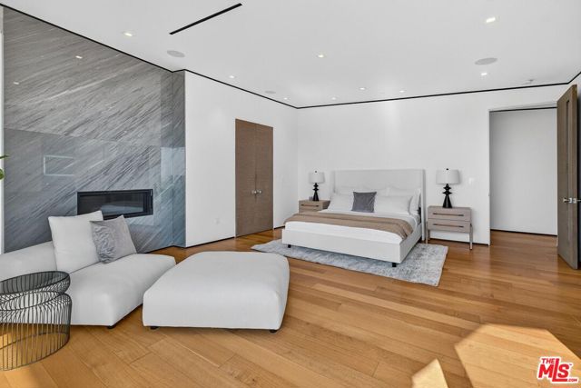 Drew Fenton | 17816 Porto Marina Way Pacific Palisades CA | MLS: 7418600