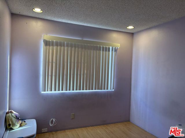 14411 Nordhoff Street, Panorama City CA: https://media.crmls.org/mediaz/ac2cadb6-137c-48a2-8886-1f5875eeb83f.jpg