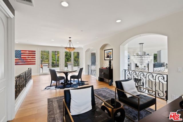 23593 Park South Street, Calabasas CA: https://media.crmls.org/mediaz/ac2ce3f6-3aed-47e4-9538-63736852f5a3.jpg