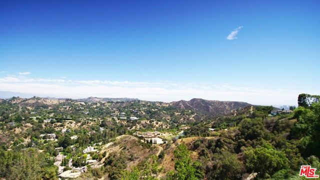 Drew Fenton | 2724 Angelo Drive Los Angeles CA | MLS: 7438883