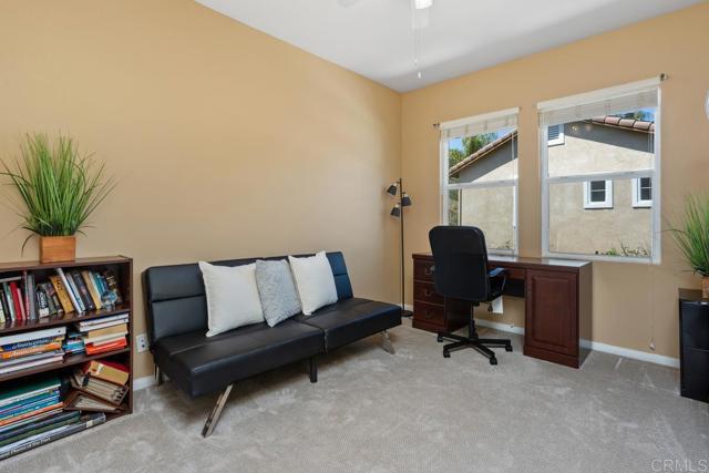 3385 Wild Oak Lane, Escondido CA: https://media.crmls.org/mediaz/ac2d1224-7891-45c7-bee3-65829f070a26.jpg