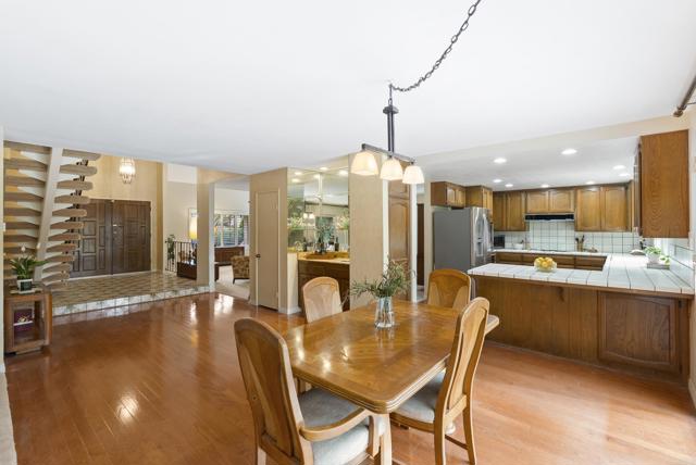 Detail Gallery Image 19 of 57 For 1099 Nugent Court, El Cajon,  CA 92020 - 4 Beds | 3 Baths