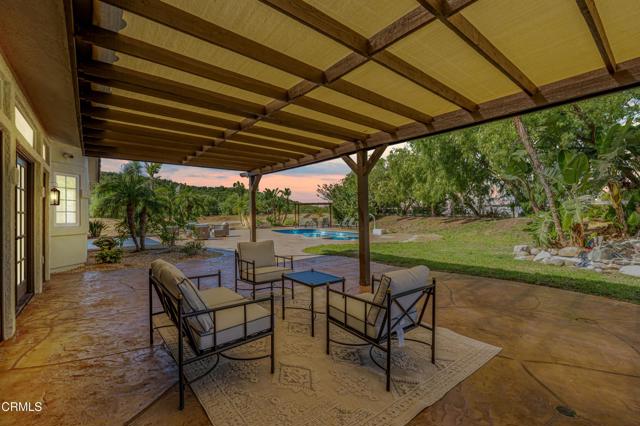 Detail Gallery Image 34 of 60 For 10817 Alysheba Dr, Moorpark,  CA 93021 - 4 Beds | 3/1 Baths