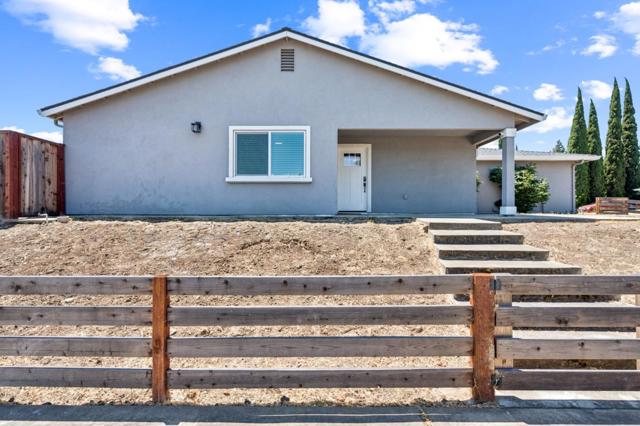 61 Galleon Way, Pittsburg CA: https://media.crmls.org/mediaz/ac2dd7de-123a-47f0-944a-269d01cfef94.jpg