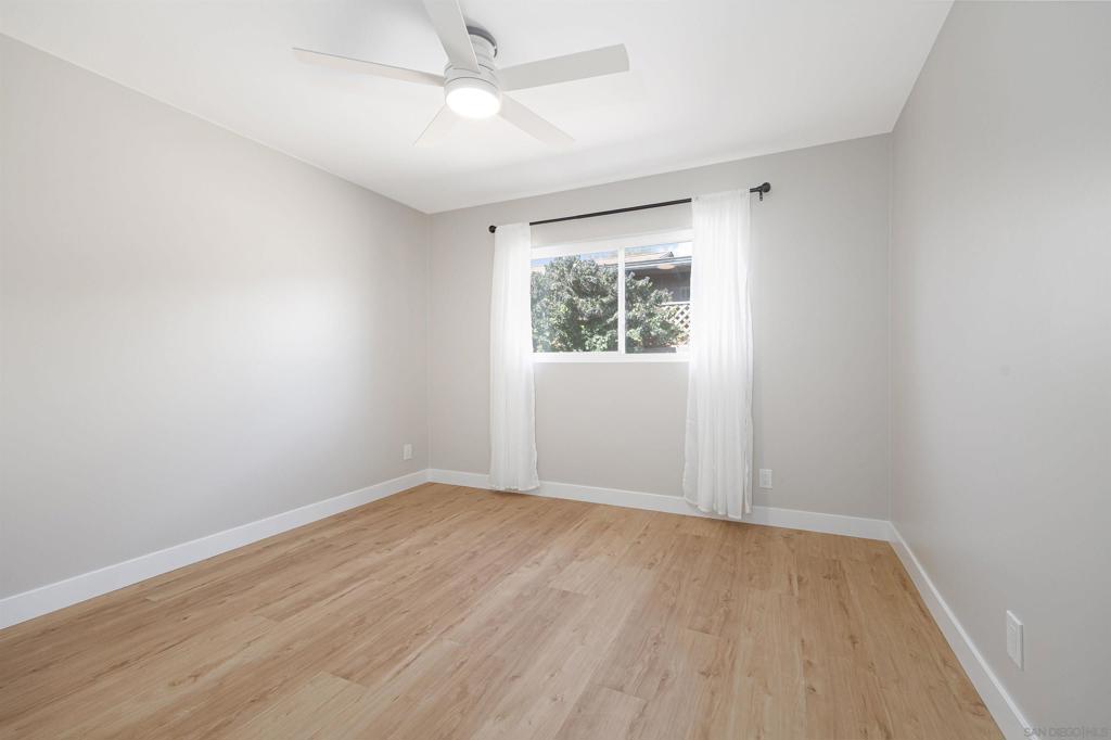 MLS #250043339SD image #12