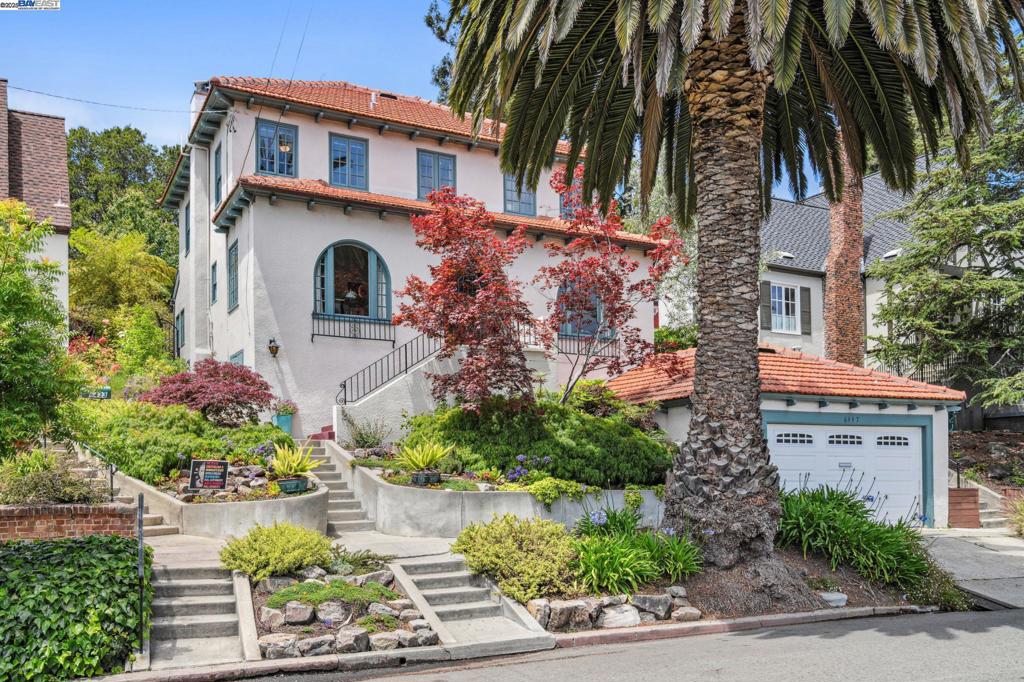 6447 Chabot Rd