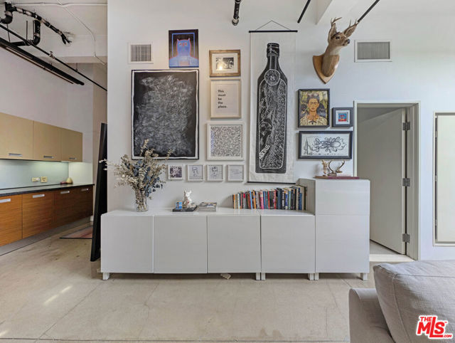 738 S Los Angeles Street, Los Angeles CA: https://media.crmls.org/mediaz/ac31ce1a-e66d-498e-970b-b7e421b41b9d.jpg