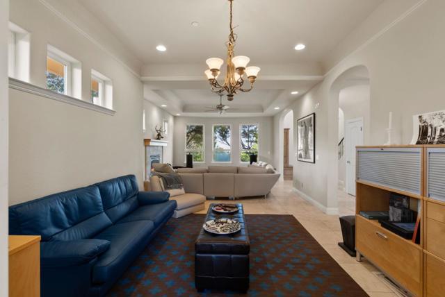 454 Upper Road, San Rafael CA: https://media.crmls.org/mediaz/ac33300d-6bca-46f8-8e10-9a6a7cccb3ec.jpg