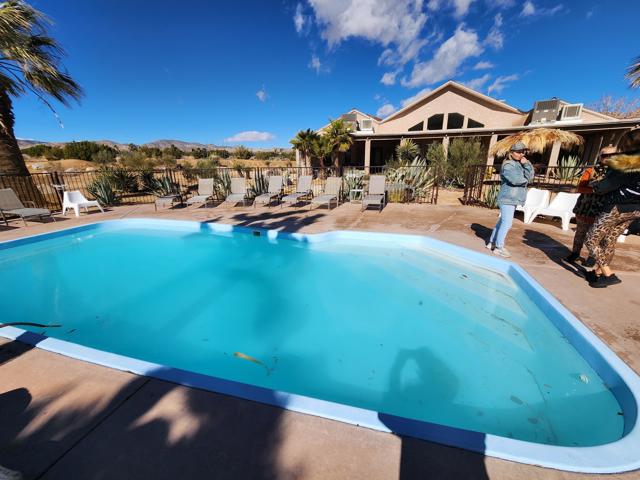 3569 Calmada Road, Pioneertown CA: https://media.crmls.org/mediaz/ac341f95-ca4f-4dd9-b379-92c849fc6904.jpg