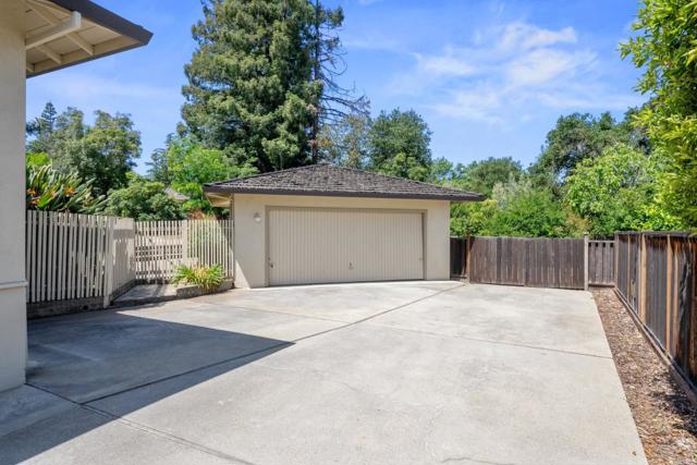 19363 Athos Place, Saratoga CA: https://media.crmls.org/mediaz/ac355ab5-5c74-49f4-8573-1b0d1c72cd72.jpg