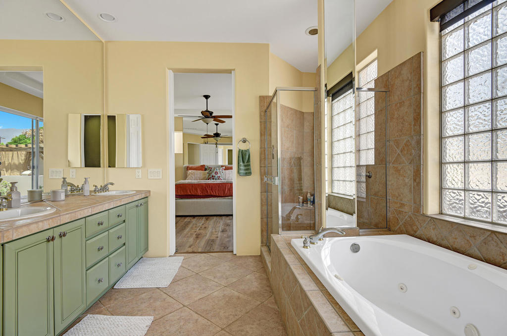 MLS #219137415DA image #14