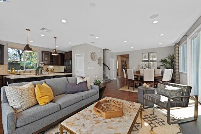 883 Barney Com, Livermore CA: https://media.crmls.org/mediaz/ac36113a-ef02-4180-9d34-b4d9e98064e6.jpg