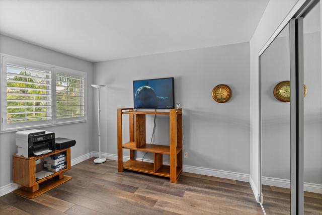 Image 32 of 45 For 11964 Ashley Place