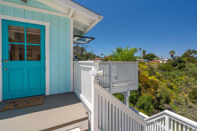 3554 56 Sydney Place, San Diego CA: https://media.crmls.org/mediaz/ac38e370-ef62-4f56-b5d1-ed6a0957c725.jpg