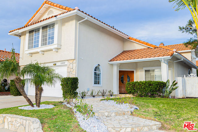 12000 Falcon Crest Way photo 1