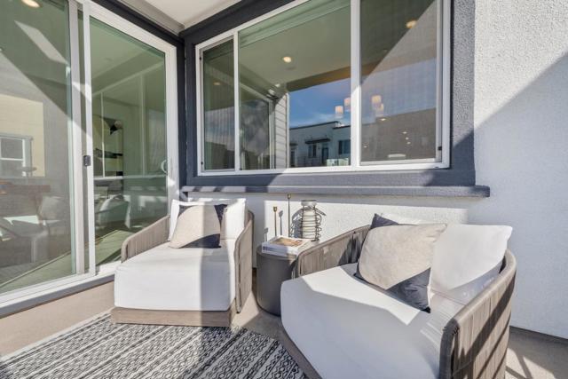 2815 Crusader, Alameda CA: https://media.crmls.org/mediaz/ac395ee4-5cfe-4260-81ed-24f7285a0d15.jpg