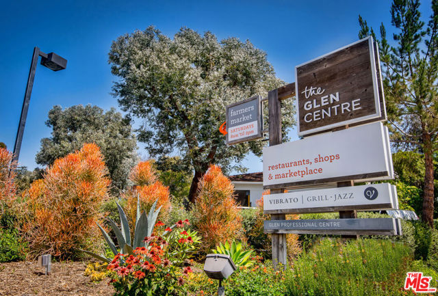 2771 Claray Drive, Los Angeles CA: https://media.crmls.org/mediaz/ac3a17e7-87d6-4ccb-8123-b919bed45dab.jpg