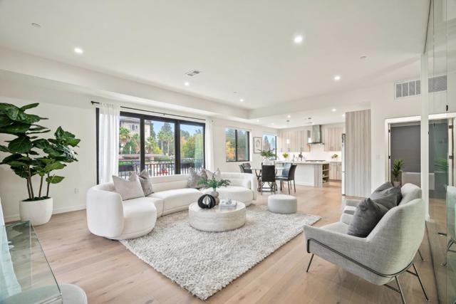 924 Woodside Road, Redwood City CA: https://media.crmls.org/mediaz/ac3b456d-e182-4fb7-93a7-e2d9df2e3e30.jpg