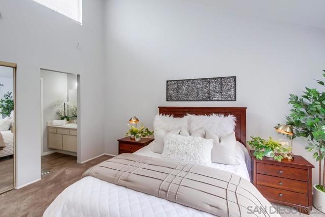 10565 Caminito Basswood, San Diego CA: https://media.crmls.org/mediaz/ac3b9bfb-85fe-496d-8f59-1fe4b92875b2.jpg