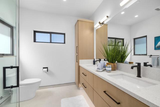 461 6th Avenue, Santa Cruz CA: https://media.crmls.org/mediaz/ac3bf0ae-91e6-4f31-a2d2-2a39126610f3.jpg
