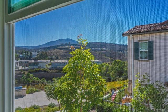 Detail Gallery Image 32 of 49 For 10427 Graphite St, Spring Valley,  CA 91977 - 3 Beds | 2/1 Baths