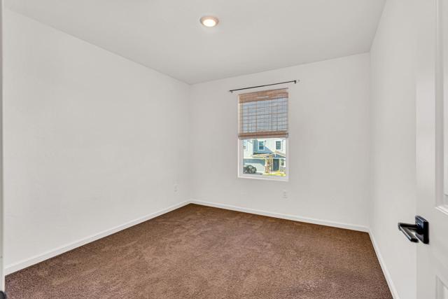 408 RICE Way, Los Banos CA: https://media.crmls.org/mediaz/ac3c107f-aa7d-4992-b47b-1b34528f2adb.jpg