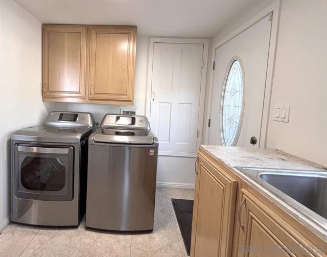 4275 Crestview, La Mesa CA: https://media.crmls.org/mediaz/ac3c471e-6299-4ab4-8520-19e4c2215cee.jpg