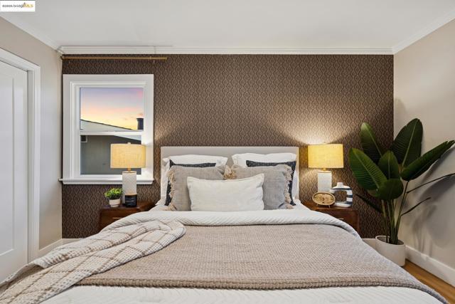 1417 Richmond St, El Cerrito CA: https://media.crmls.org/mediaz/ac3da318-b17c-488a-8887-7f9d4b429256.jpg